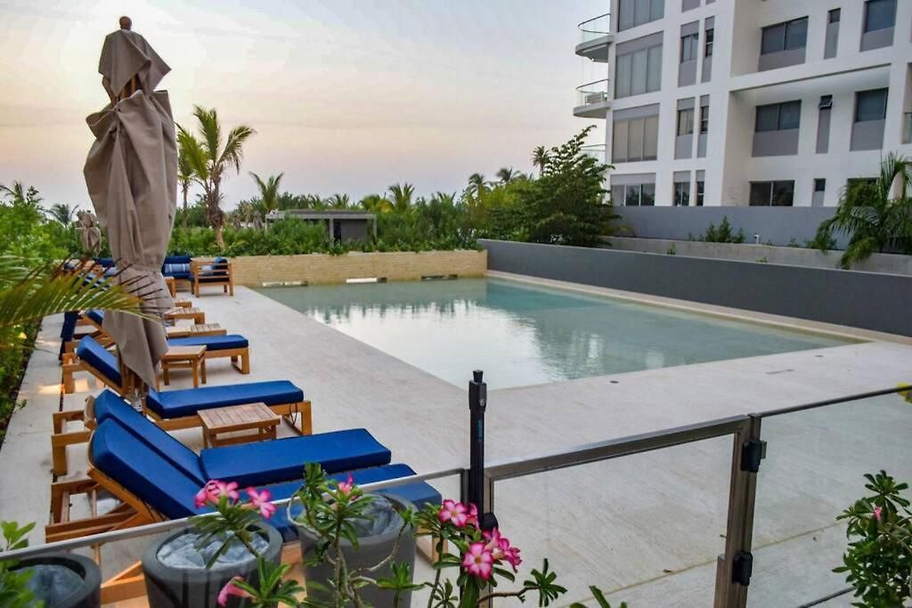 Seaside Retreat: Beachfront Comfort Near Historic Center * Cartagena